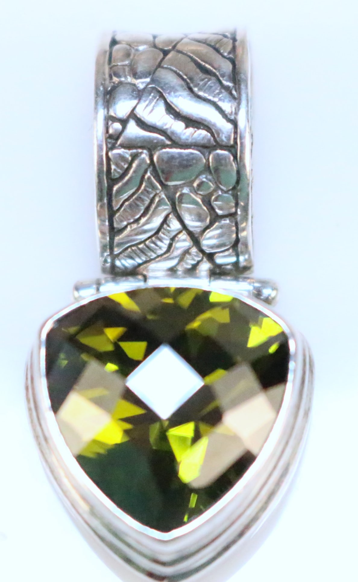 SARDA Sterling Silver Large Green Gemstone Naga Bali  Pendant (1 of 5)