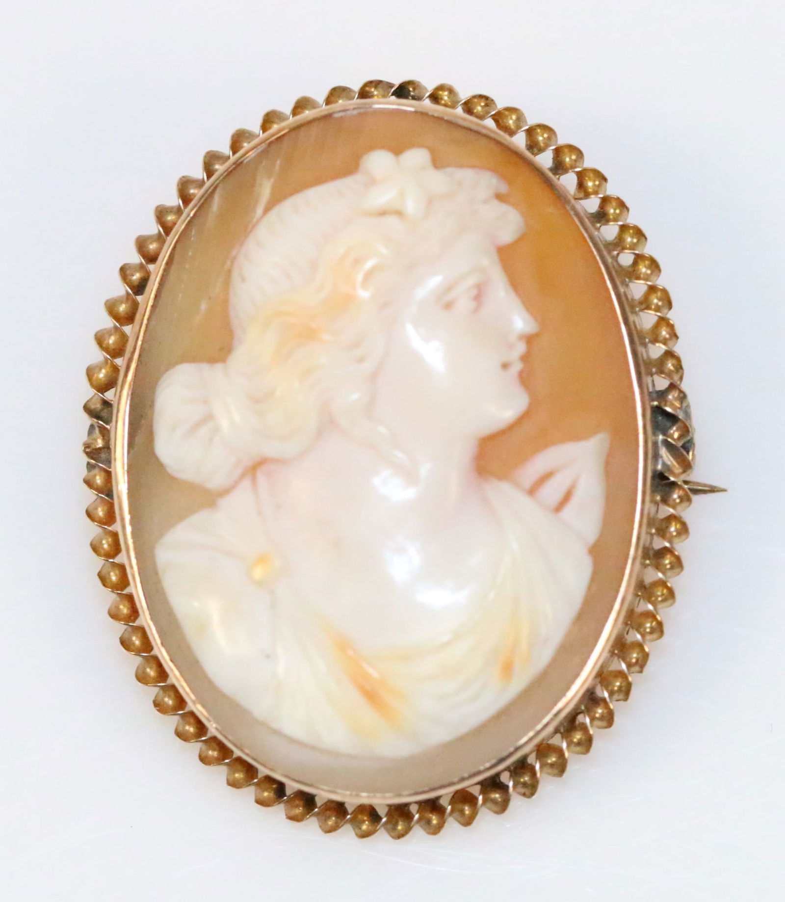 Vintage 14kt Gold Victorian Cameo Brooch (1 of 2)