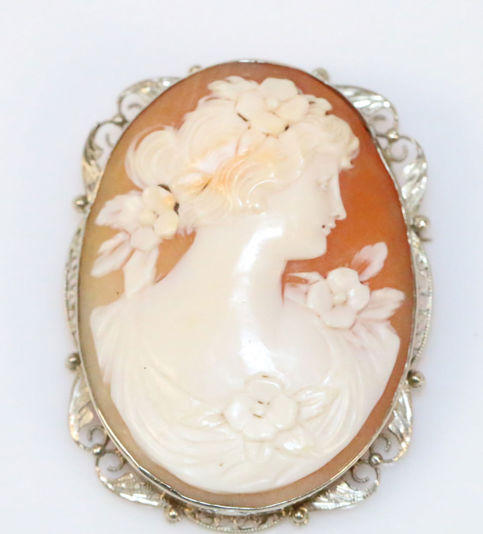 Large Vintage Victorian 14kt Gold Cameo Brooch Pendant (1 of 4)