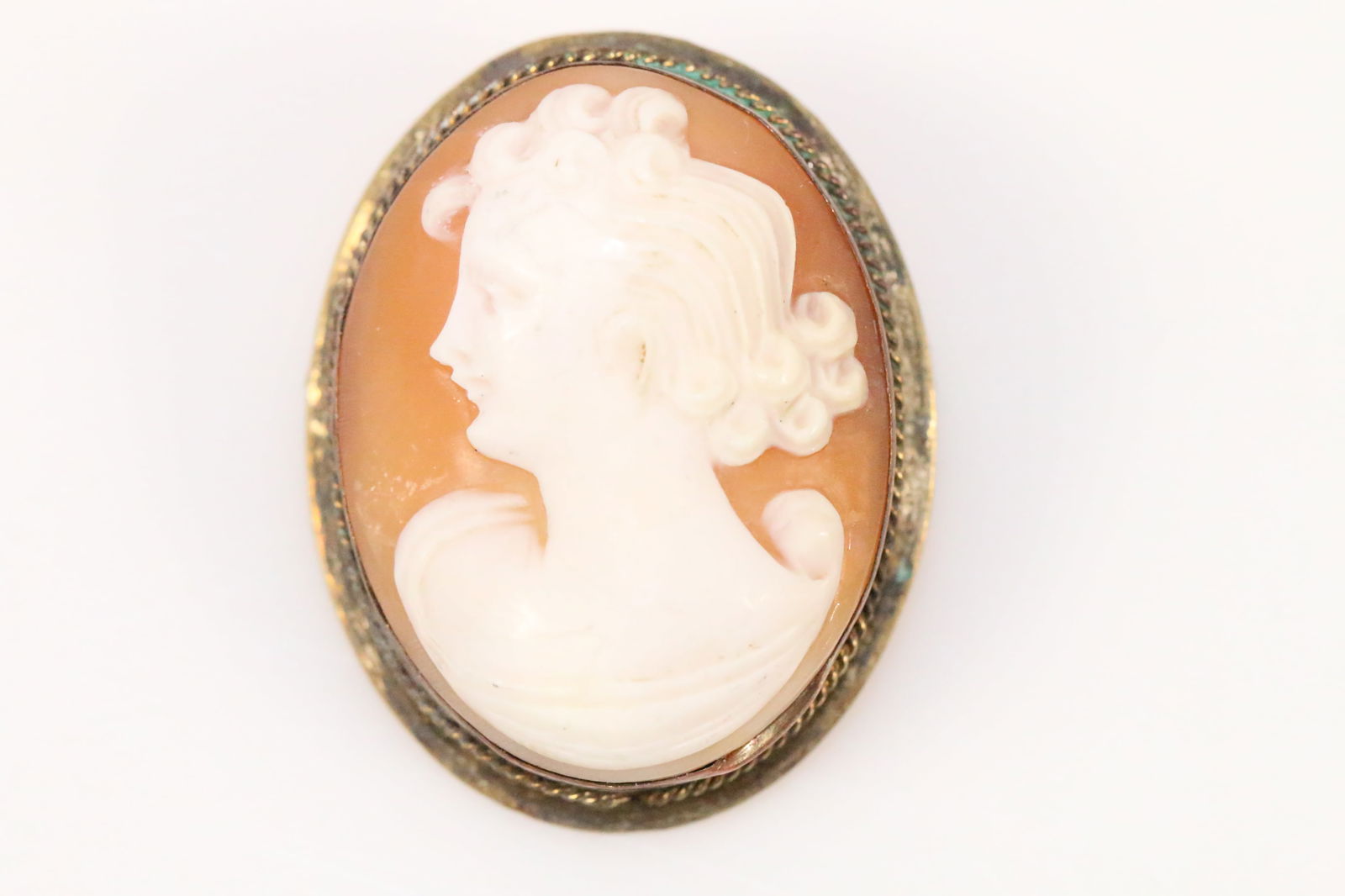 Vintage Gold Filled Large Cameo Brooch (1 of 3)