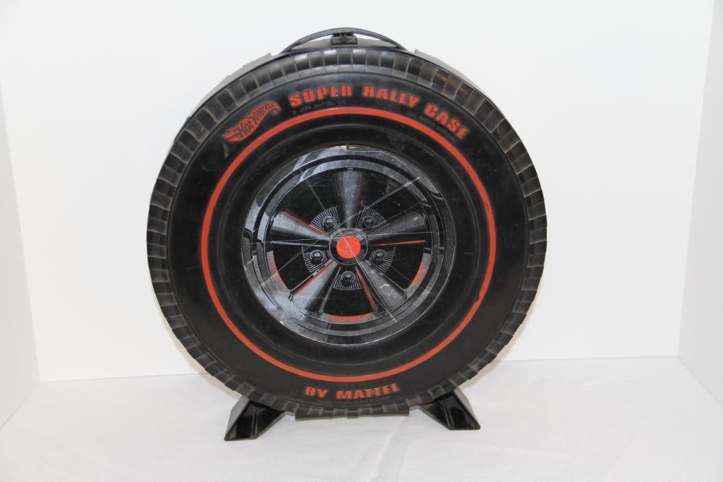RARE Hot wheel 24 Car Super Rally Round Wheel Case by Mattel (1 of 17)