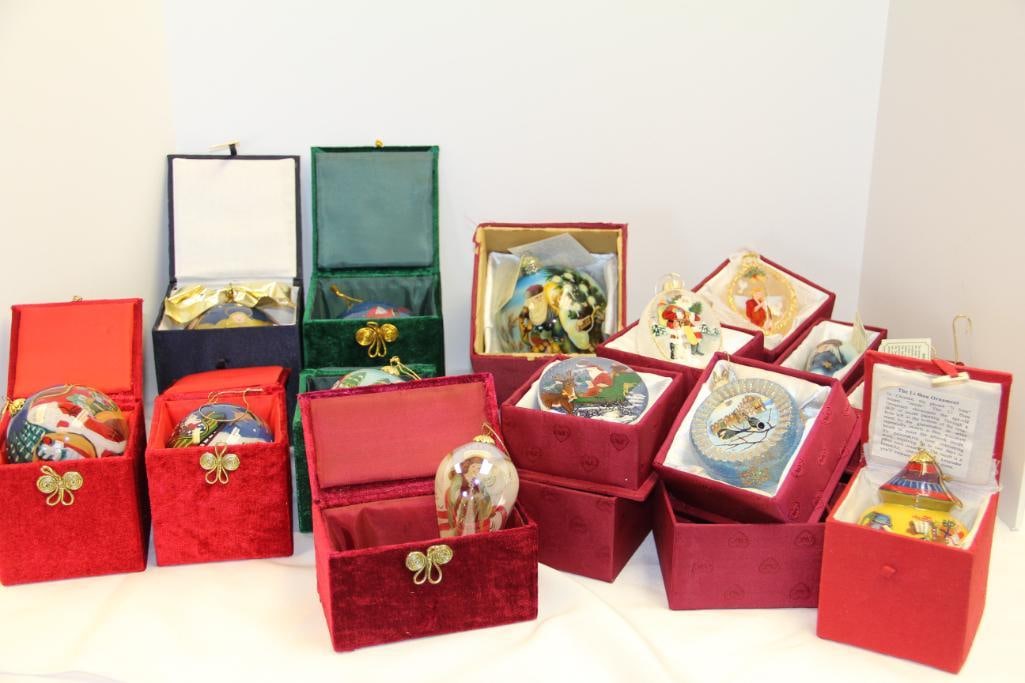 NEW Lot of 15 One World & Pier One LI BIEN Ornaments (1 of 4)