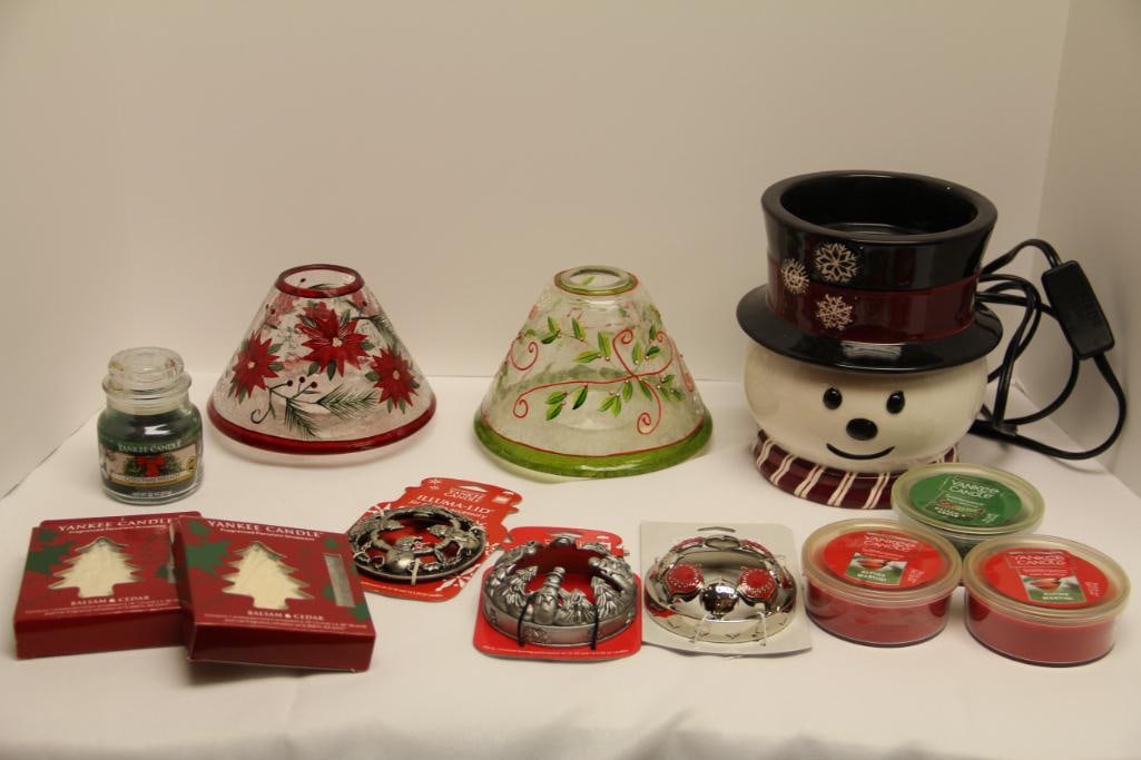 Lot of Christmas Yankee Candle Candles & Accessories (1 of 4)