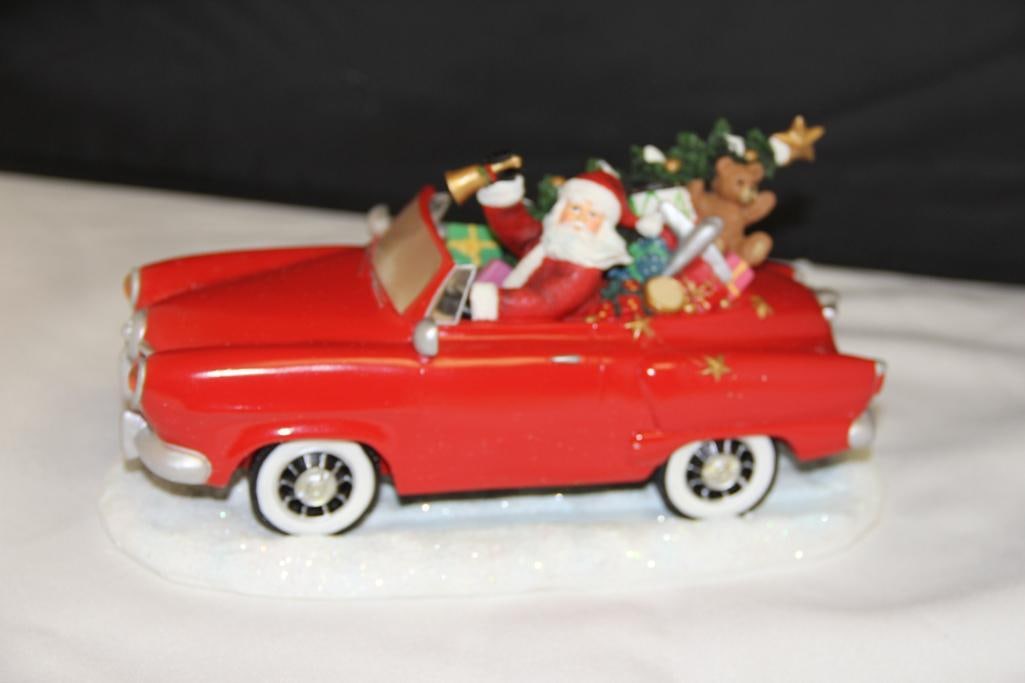 Pipka "Santa's Journey" Christmas Figurine (1 of 5)
