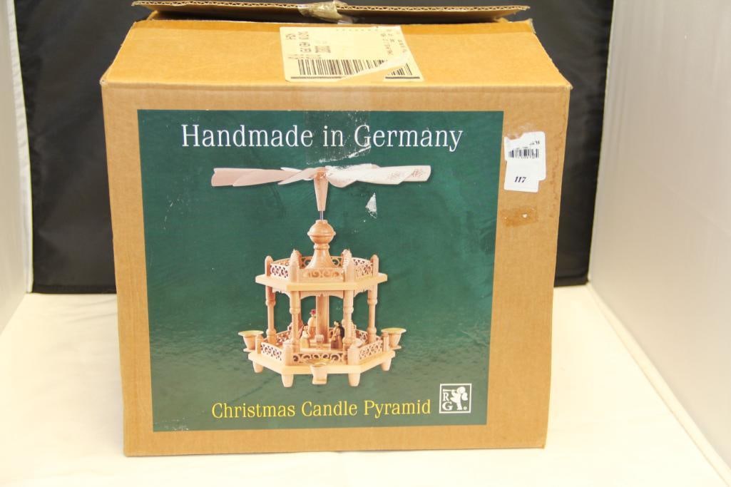 NEW Richard Glaser RG German Christmas Two-Tier Pyramid Nativity Scene IN ORIGINAL BOX (1 of 6)