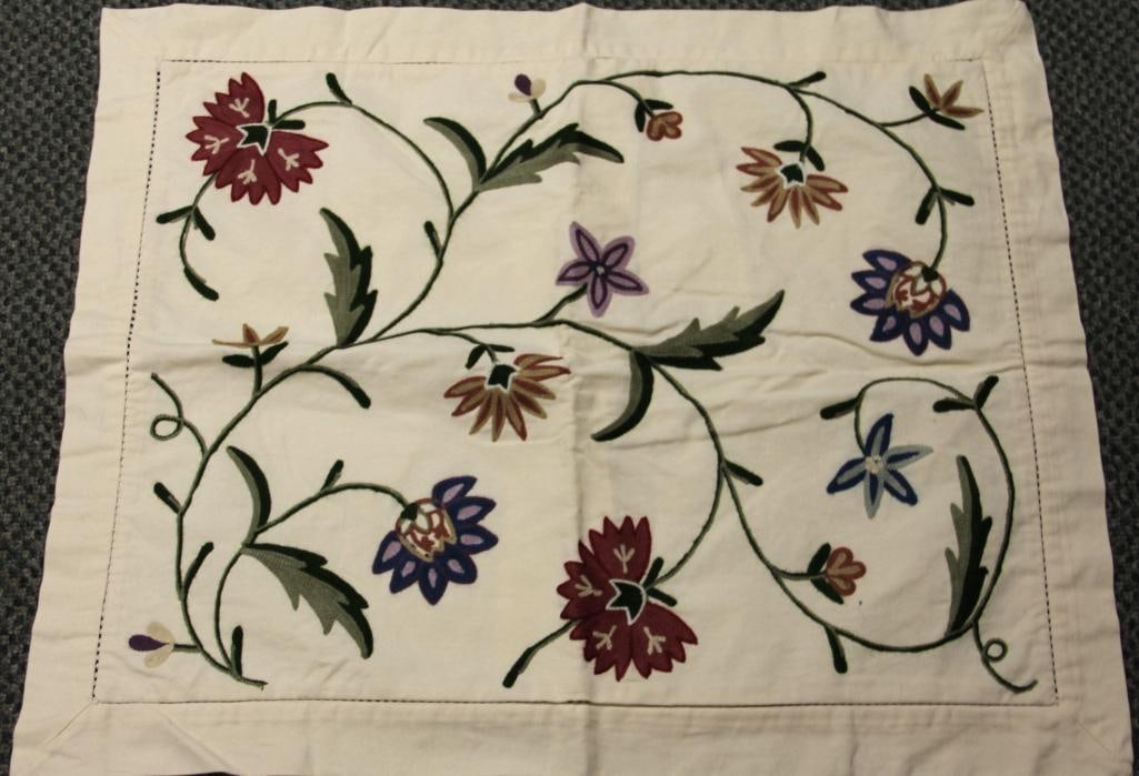 Lot of 4 Sloane Garden Crewel Collection Shams NEW (1 of 2)