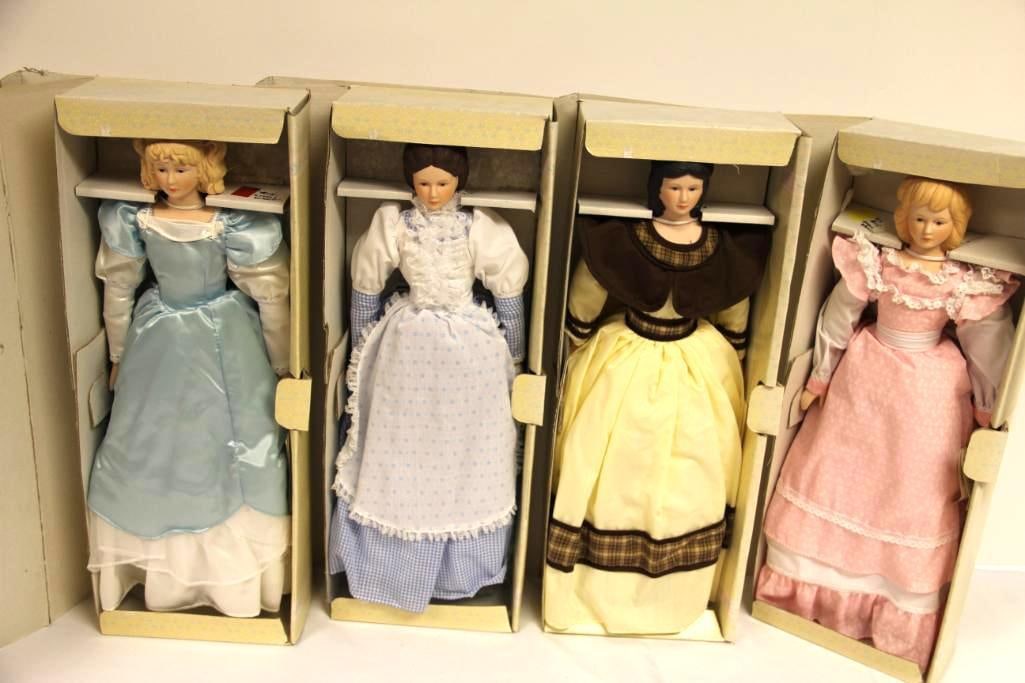 Lot of assorted Vandals and clothes (1 of 6)