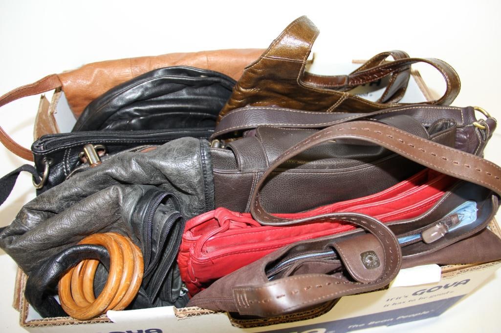 Lot of 13 ladies leather assorted handbags (1 of 2)