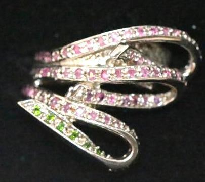 NEW sterling silver Garnet Ring Ribbon size 8.5 (1 of 4)