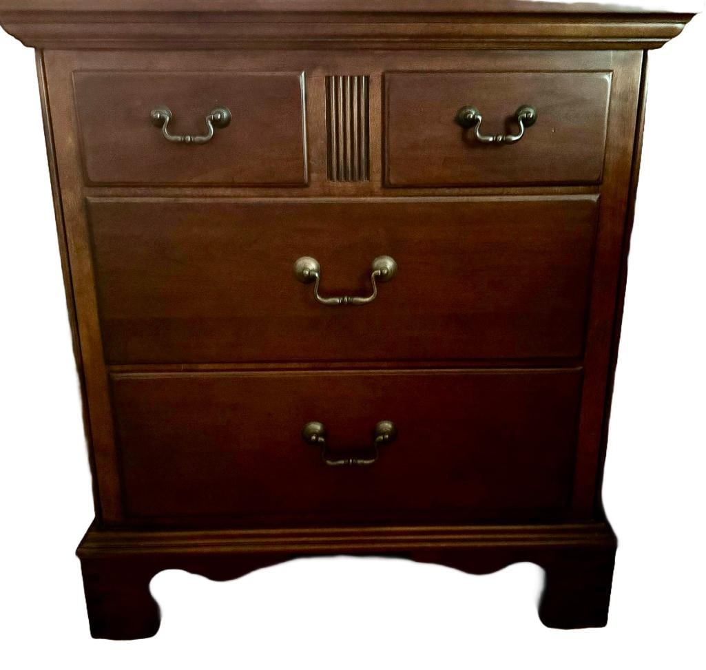 Pennsylvania House Cherry Queen Ann Nightstand Bed Side Chest (1 of 3)