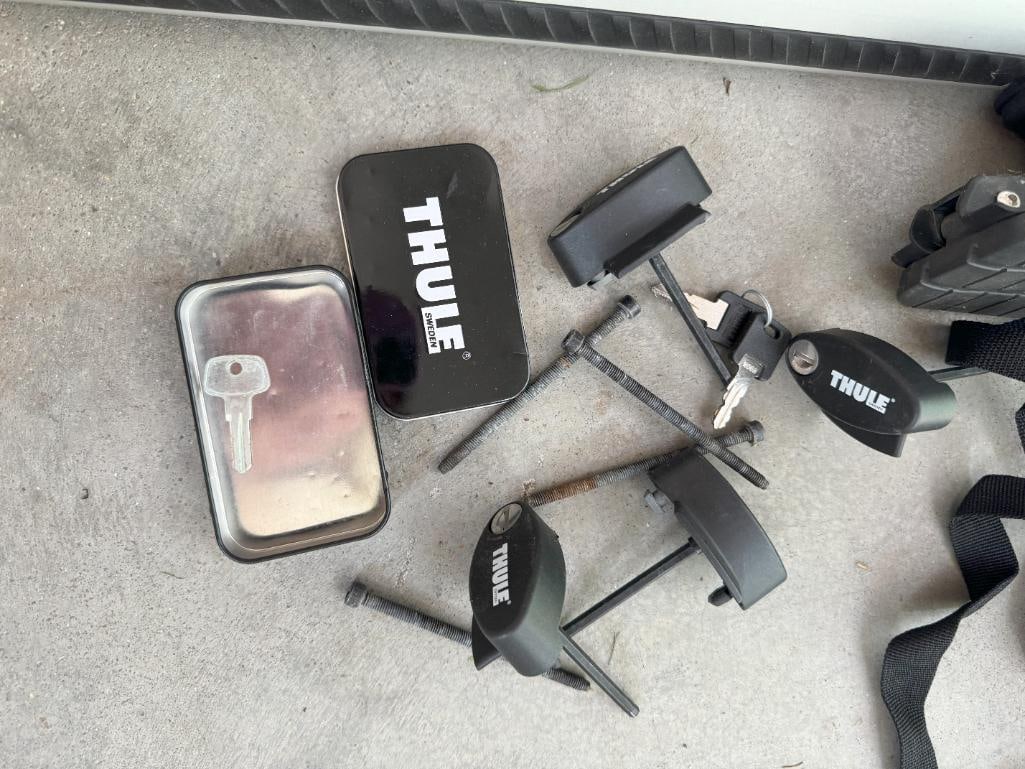 Thule Dock Glide Kayak Rack (1 of 8)