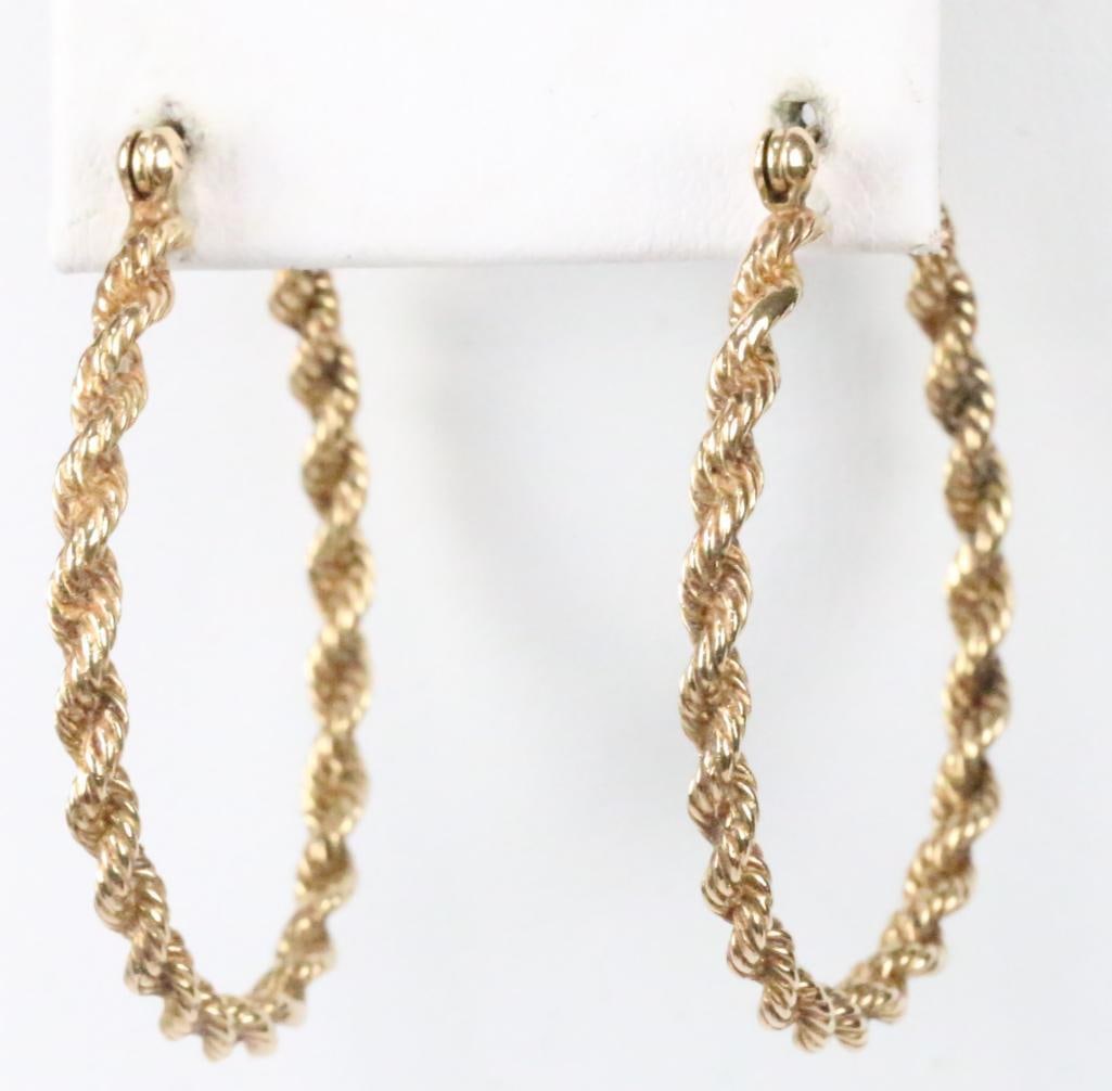 LUXURY ESTATE 14kt gold Solid Rope Earrings. 7.9 gram  Matching necklace & bracelet are also (1 of 4)