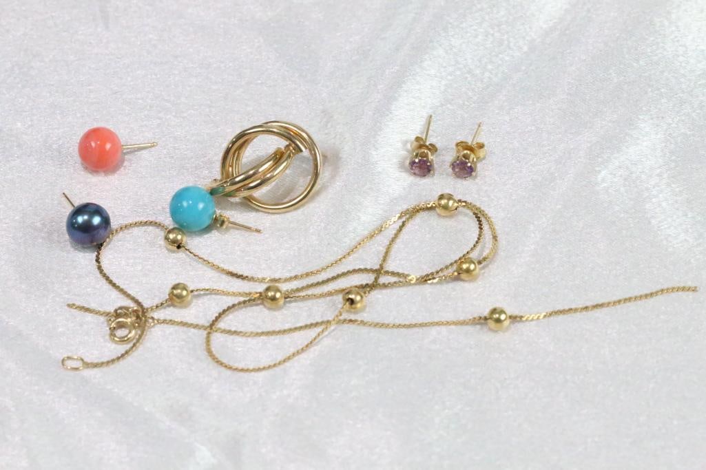 LUXURY ESTATE Lot of 14kt gold 4 post single earrings, pair of amethyst earrings, broken chain. 7.3 (1 of 5)