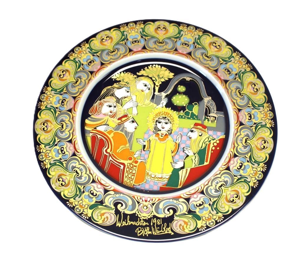 NEW Rosenthal Limited Edition signed Bjorn Wiinbald "Wehnachtsteller" 1981 Christmas plate: 11" diameter limited edition studio line signed Bjorn Wiinbald "Weihnachtsteller" 1981 Christmas plate. Made in Germany