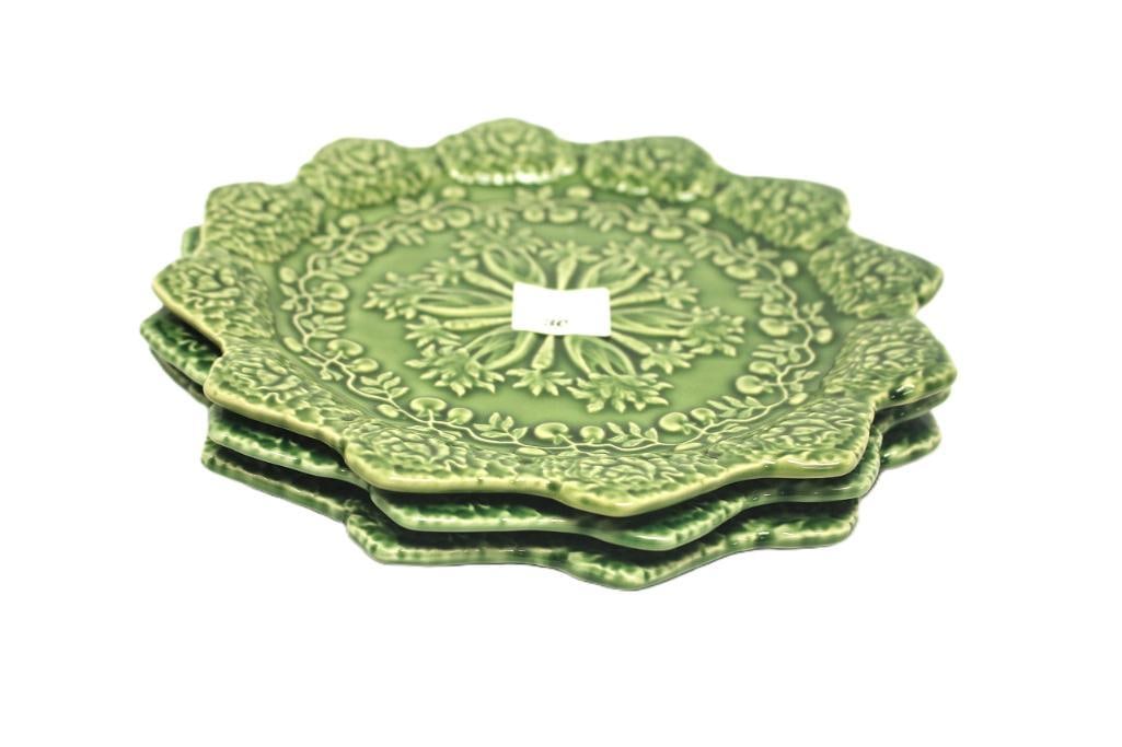 NEW Bordallo Pinneiro lot of 3 fancy green plates Portugal: Bordallo Pinnerio lot of 3 green 8" plates. Made in Portugal.