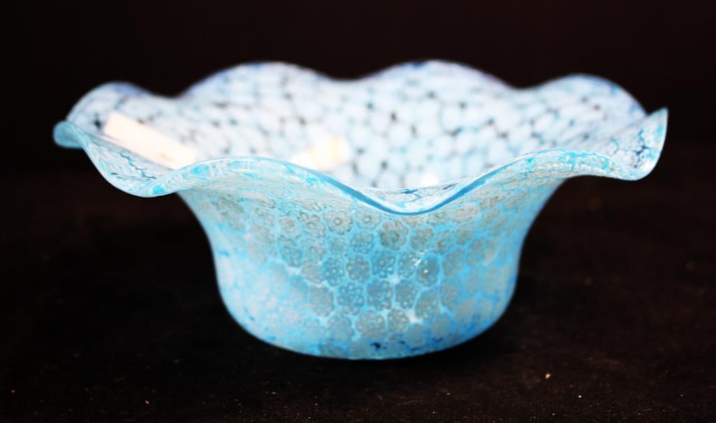 NEW Murano glass Blue/white round floral scalloped bowl. Made in Italy: 2" high, 6 1/2 diameter, Made in Italy