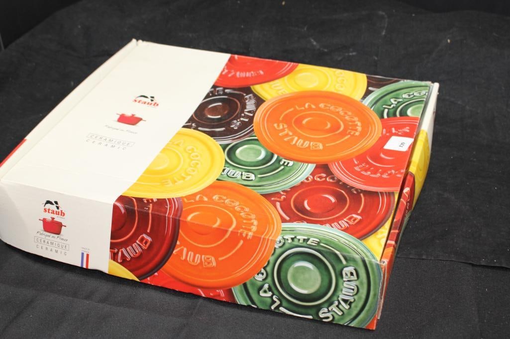 NEW 6 Piece Try Me Set by Staub in the box (1 of 5)