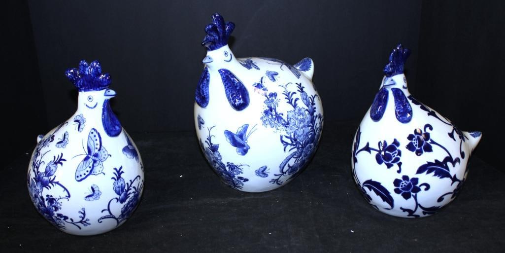 NEW lot of 3 blue/white ceramic large hens chickens (1 of 2)