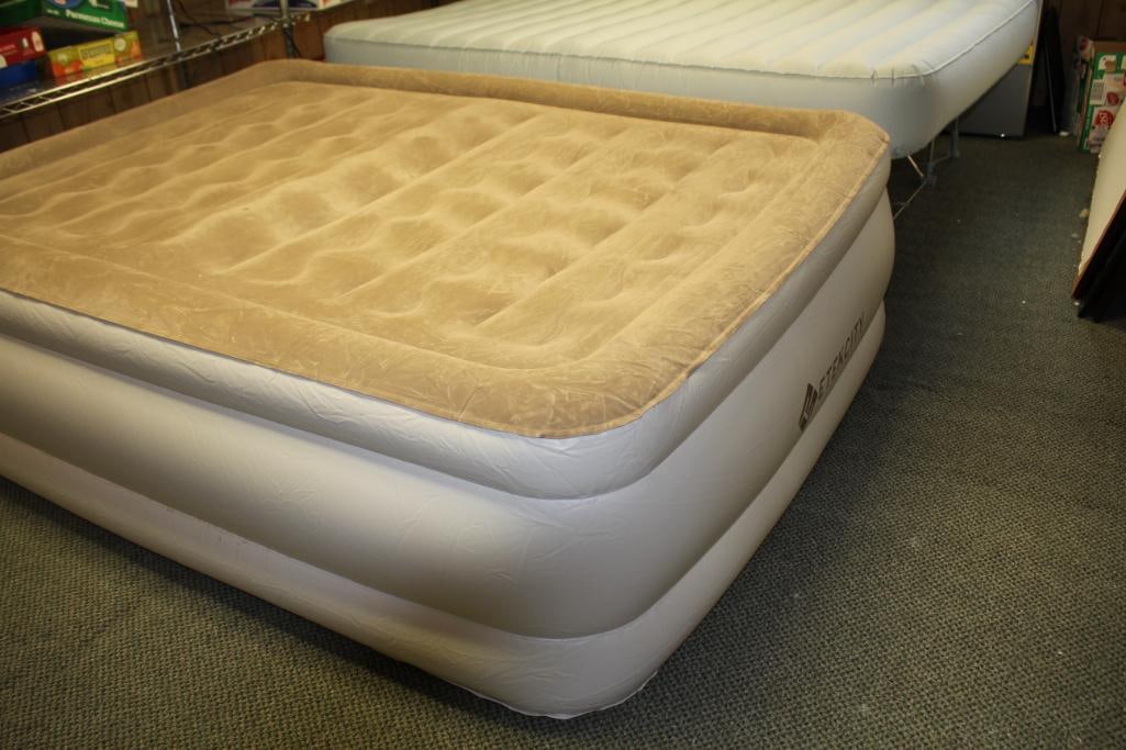 NEW Frontgate Inflatable EZ Bed- Queen on base and Eteck City Inflatable Mattress: On base 60" x 77",