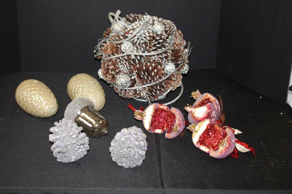 NEW lot of 10 assorted acorn and apple d?cor (1 of 6)