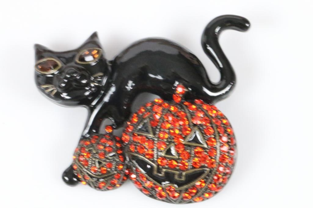 NEW Designer Heidi Daus  enamel black cat and 2 jack o Lanterns Halloween Brooch (1 of 4)