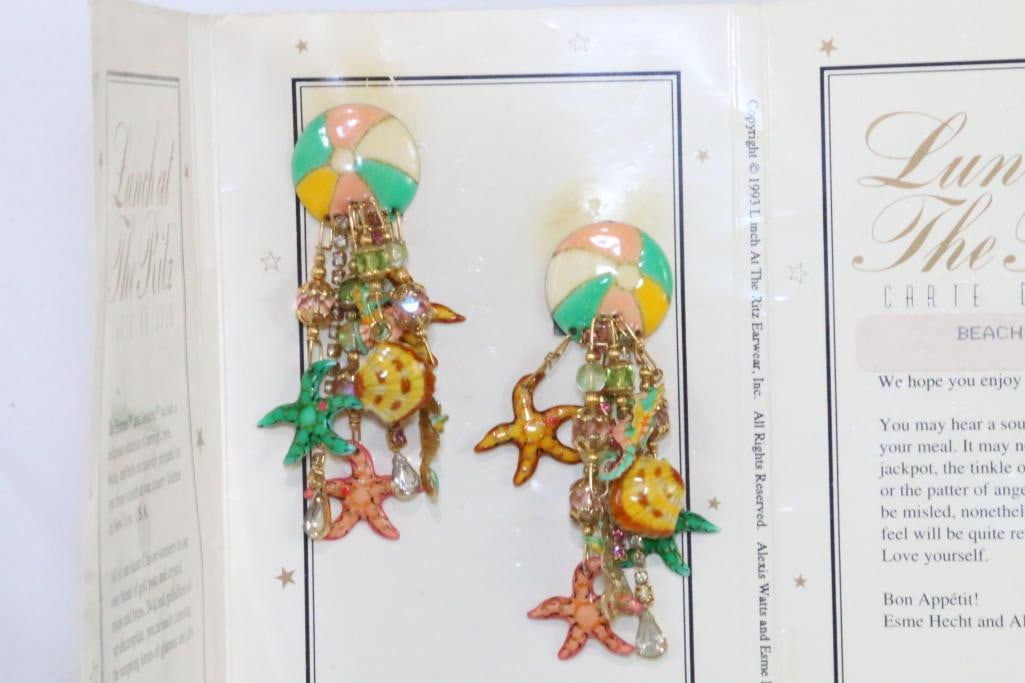 LUNCH AT THE RITZ 24 Kt gold plated BEACH PARTY clip earrings on the Card. (1 of 6)
