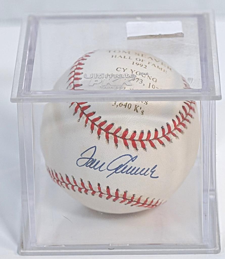 Tom Seaver New York Mets Autographed Baseball in clear case- Blue Ink - Hall of Fame (1 of 5)