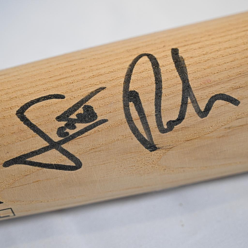 Scott Rolen Philadelphia Phillies Autographed Bat STIX Baseball (Phillies Bat) Beige - 34.5 Inch Bat (1 of 10)