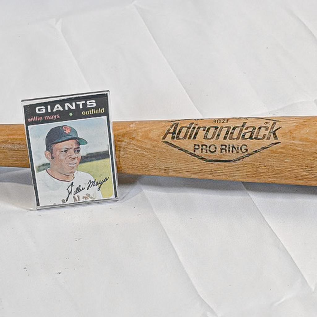 Willie Mays San Francisco Giants Adirondack Big Stick 302F - 34 Inch Bat - Hall of Fame: This rare and highly coveted AUTHENTIC collector’s Bat Adirondack Big Stick 302F - 34 Inch Bat by Willie Mays from San Francisco Giants plus card represents a piece of Baseball History. This is