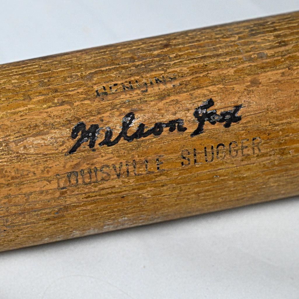 Nelson Fox Chicago White Sox 33 Inch Bat (1 of 3)