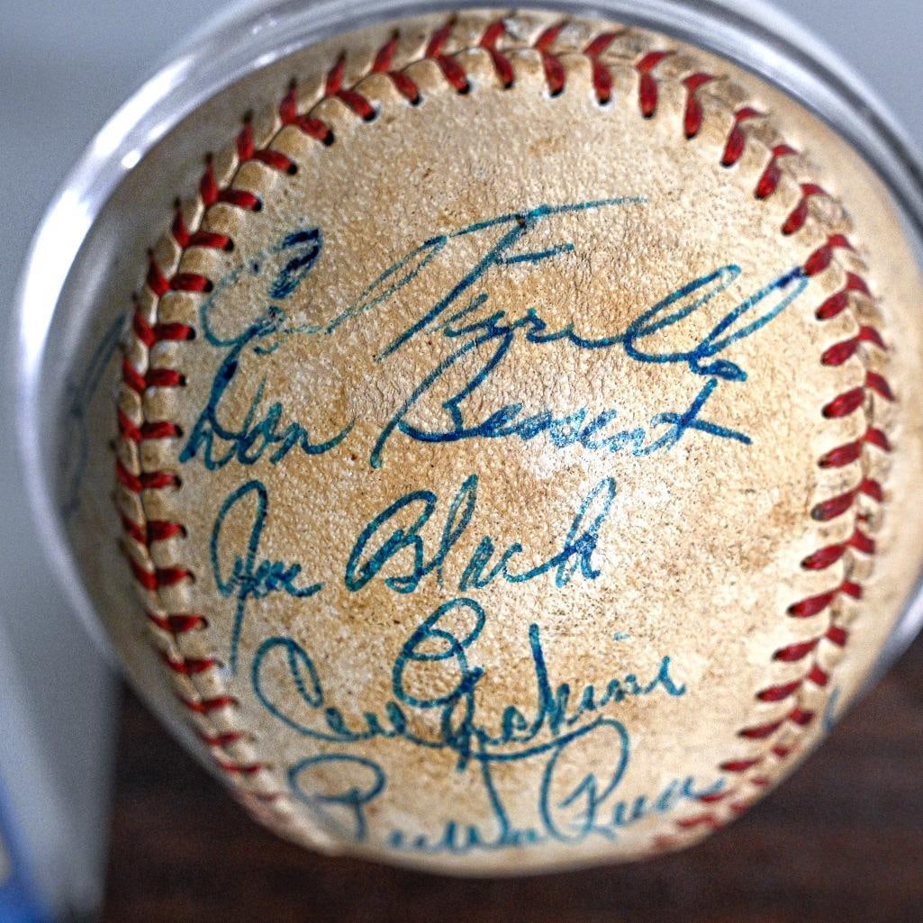 Jackie Robinson, Duke Snider, Gil Hodges, Carl Furillo, Joe Black LA Dodgers Autographed Baseball (1 of 17)