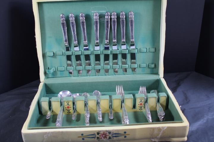 Antique Holmes and Edwards Inlaid Silverplate Flatware IN ORIGINAL WOOD floral box (1 of 6)