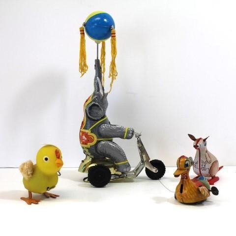Antique Tin Wind Up Toys Lot of 9 birds and kangaroo (1 of 5)