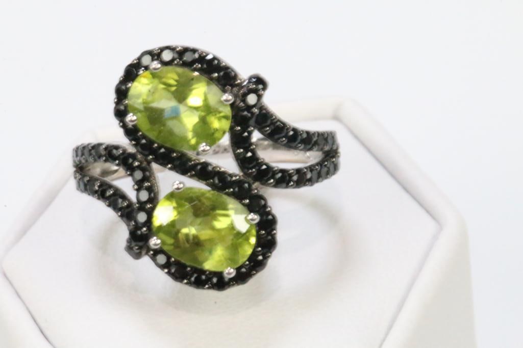 Stunning Sterling Silver Black Spinel and Chrysoprase Green gemstone ring SZ. 6.75 (1 of 5)
