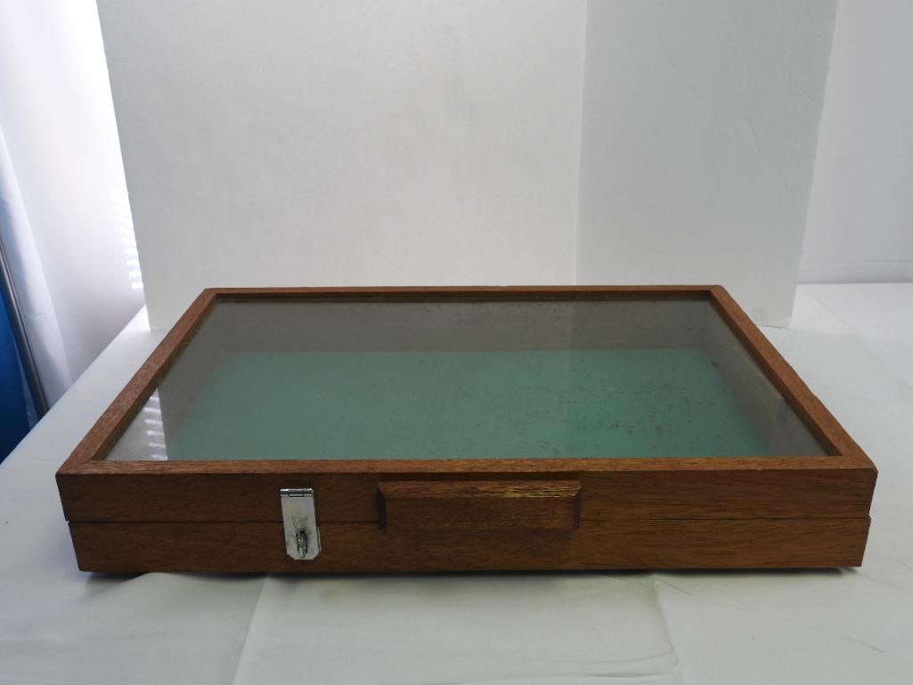 Walnut wood display box w/ hinged glass lid (1 of 4)