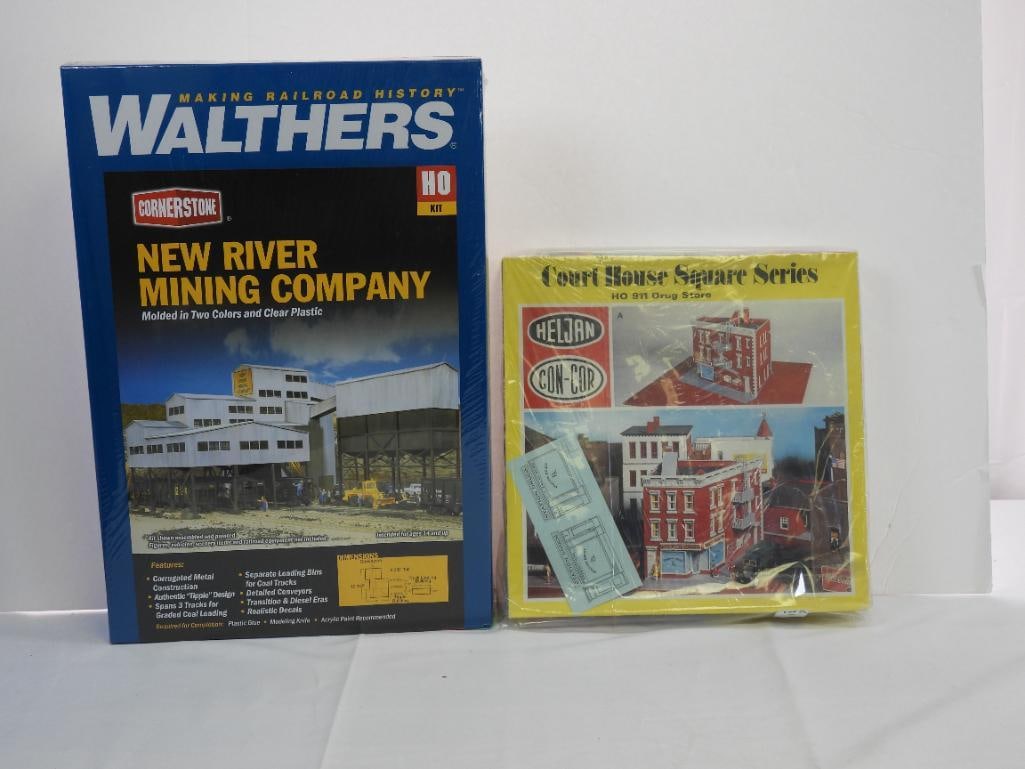 lot of 2 Heljan CON-COR Made in Denmark & Walthers HO scale building kit, Court House & Mining Compa (1 of 3)