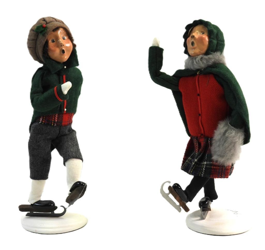 NEW Old stock Lot of 2 Byers Choice Ltd. Carolers, 1995: Lot of 2 handmade, SIGNED & NUMBERED Victorian caroling children couple, approx. 10" tall