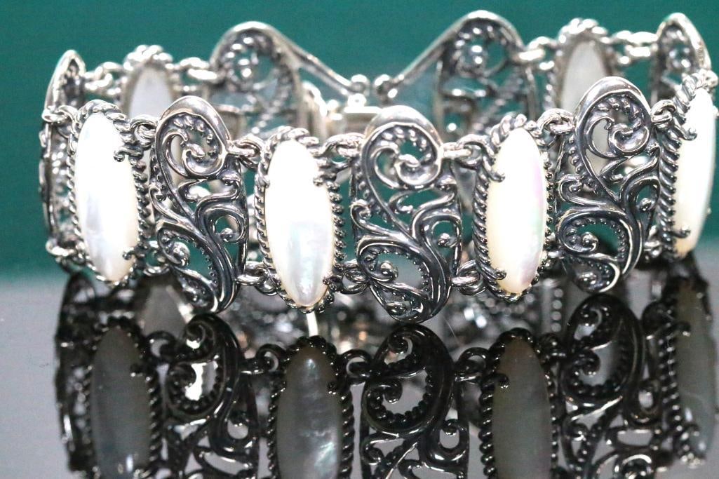 NEW Carolyn Pollack Sterling Silver and Mother of Pearl Bracelet in box (1 of 5)
