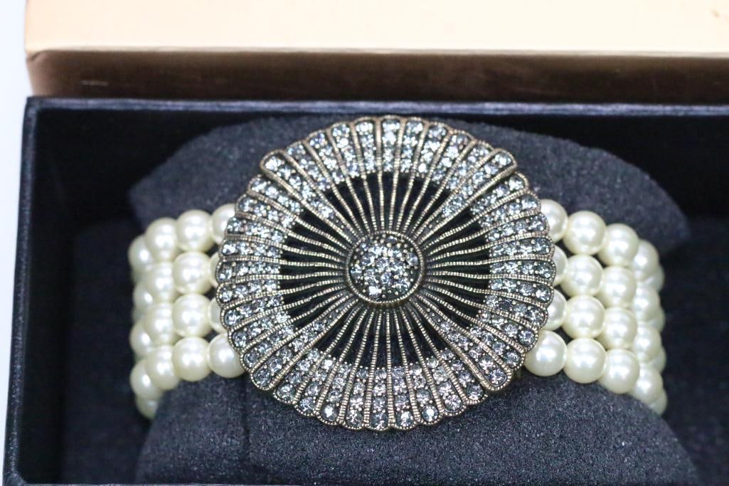 NEW Heidi Daus 4 strand pearl large medallion Bronzetone Bracelet boxed (1 of 5)