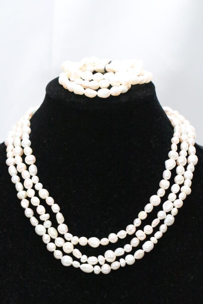 NEW WITH TAGS Honora Cultured Freshwater Pearl Necklace and 3 Bracelets: Stunning freshwater pearl necklace 29" long, with 3 matching bracelets