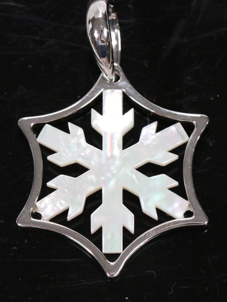 NEW Honora Sterling Silver and Mother of Pearl Pendant (1 of 3)