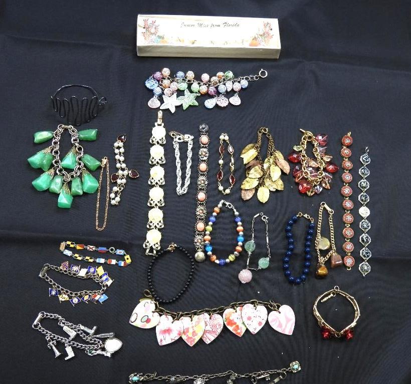 Vintage Jewelry Lot of 25 Bracelets including Lenora Dame, Monet, Italian Micro-Mosaic, Unmarked: Lot of bracelets, including several charm bracelets, some unmarked silver set with stone, beads, glass, acrylic