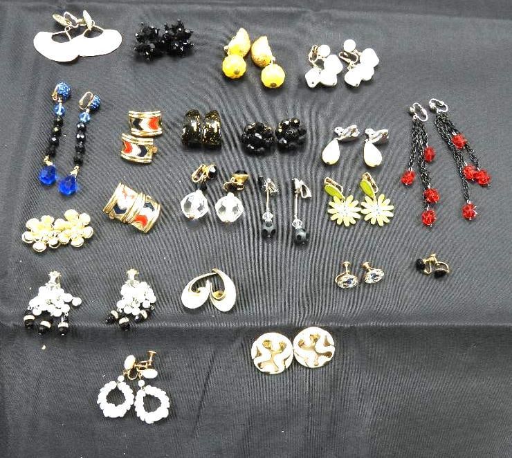 Vintage Jewelry Lot of 21 Pair of signed and unsigned earrings, Monet Trifari beaded crystal (1 of 9)