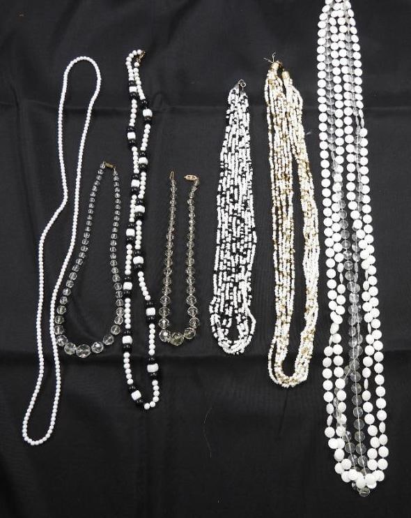 Vintage Jewelry Lot of 7 white, gold, black and clear necklaces: Stone necklaes and glass, faceted beaded necklaces. Excellent quality lot.
