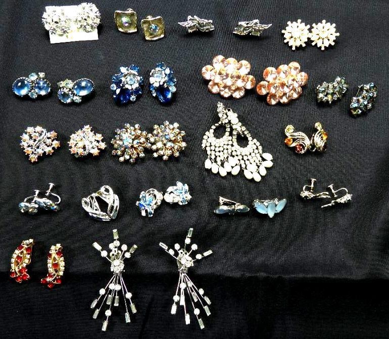 Vintage Jewelry Lot of 19 Pair of Clip Earrings CORO, WEISS, and unsigned: HUGE WEISS FIRECRACKER Design over 3". Pink rivoli, AB, variety of rhinestones. 1 with pearls.
