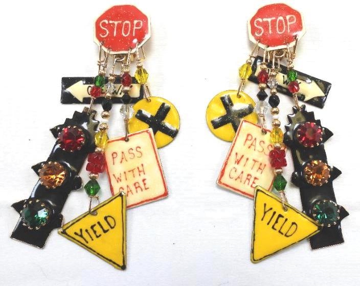 Lunch at The Ritz USA 22KT Gold Plated NYC Traffic Earrings (1 of 5)