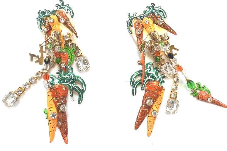 Lunch at The Ritz USA 22KT Gold Plated  24 Carrot Earrings (1 of 4)