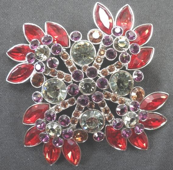 Joan Rivers Flower Brooch (1 of 4)