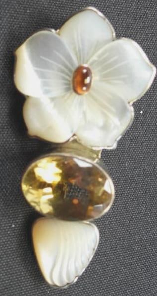 AKR Amy Kahn Russell Sterling silver MOP and amber and topaz brooch pendant: Beautiful Carved Mother of pearl flower with a large oval faceted yellow topaz and mop end.