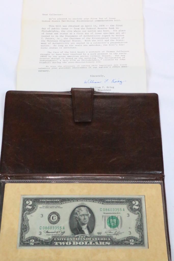 USA TWO DOLLAR bicentennial commemorative Bill First Day of Issue (1 of 5)